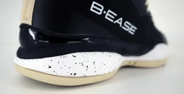 Chaussures de basketball SUSPENDED Low – Noir/blanc/crème – Image 7